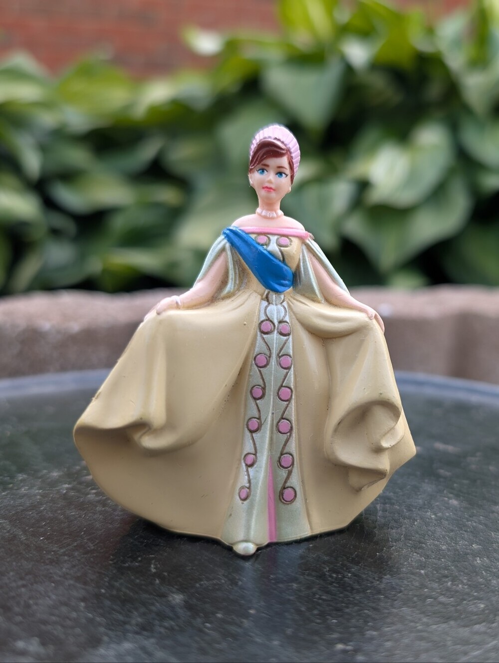 Galoob Anastasia Her Imperial Highness Anastasia Collectable Figure 1997